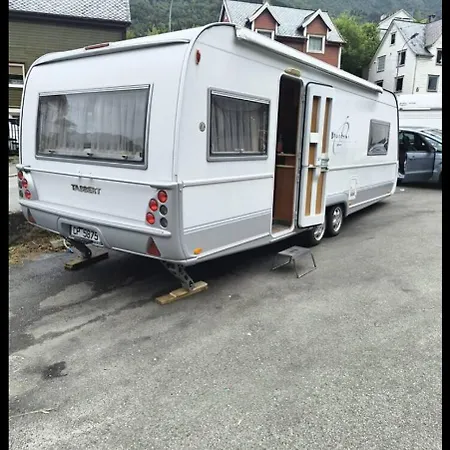 Tabber Trolltunga Caravan *